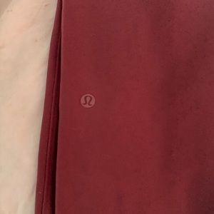 Size 6 LuLu Lemon joggers.